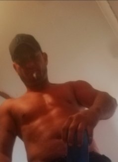 Toniboy - Acompañantes masculino in Cape Town Photo 1 of 6