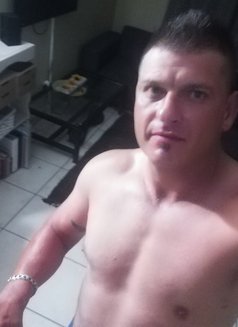Toniboy - Acompañantes masculino in Cape Town Photo 4 of 6