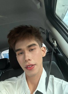 Tonmai/bkk - Male escort in Bangkok Photo 9 of 9
