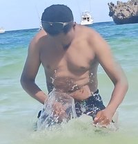 Tonnie Masseur For Ladies - Acompañantes masculino in Nairobi