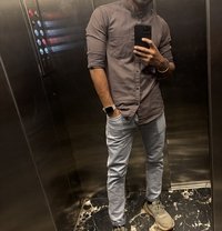 Tonny Ahuja - Male escort in Bangalore