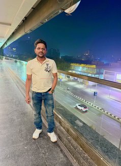Tonny - Male escort in Ahmedabad Photo 1 of 1