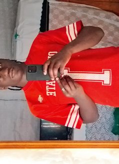 Tonny - Male escort in Nairobi Photo 9 of 11