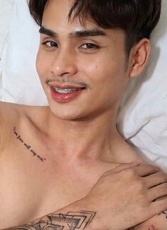 TonnyTonny - Acompañantes masculino in Bangkok Photo 8 of 9