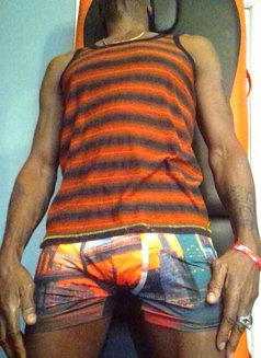 Tony - Male escort in Mississauga Photo 10 of 28