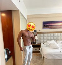 Tony Hardcore Service Provider - Acompañantes masculino in Bangalore