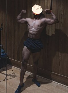 Tony - Male escort in Hyderabad Photo 1 of 5