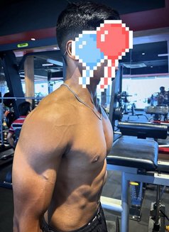 Tony - Male escort in Hyderabad Photo 4 of 5