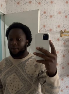Maurice - Male escort in Abuja Photo 1 of 4