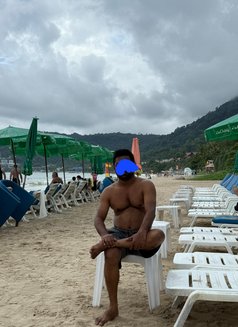 Tony - Male escort in Colombo Photo 1 of 1