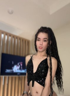 Tonyang69 - Transsexual escort in Manila Photo 6 of 9