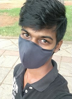 Tonyr - Male escort in Hyderabad Photo 4 of 8