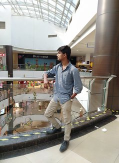 Tonyr - Male escort in Hyderabad Photo 5 of 8