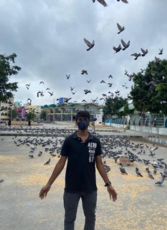 Tonyr - Male escort in Hyderabad Photo 7 of 8
