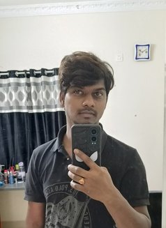 Tonyr - Male escort in Hyderabad Photo 8 of 8