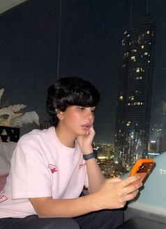 Tooty - Male escort in Riyadh Photo 1 of 3