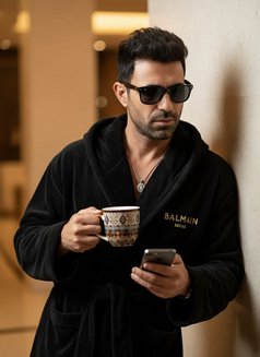 Top 22 Cm Dominant - Acompañantes masculino in Singapore Photo 4 of 7