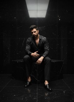 Top 23 Cm Dom Dominant - Male escort in Manila Photo 1 of 7