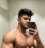 Top 9 Inches - Acompañantes masculino in Bangalore Photo 2 of 4