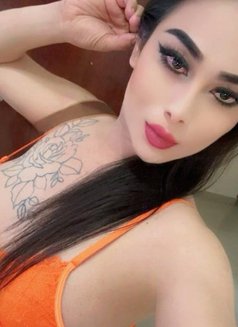 Queen of AJMAN - Transsexual escort in Ajmān Photo 7 of 9