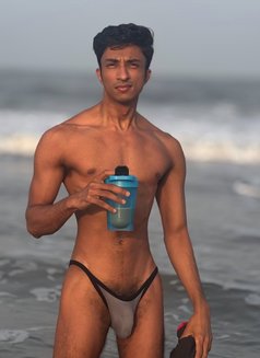 Top Akash ( 8inch) - Male escort in Mumbai Photo 5 of 8