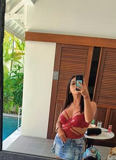 Top and Bottom 100% - Acompañantes transexual in Bali Photo 21 of 22