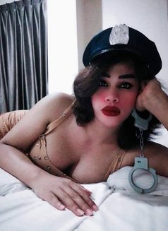 Top and Bottom 100% - Transsexual escort in Bali Photo 24 of 25