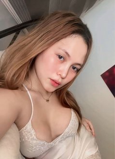 Top and Bottom in Manila Lexie So Hot - Acompañantes transexual in Manila Photo 7 of 16