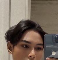 Top and Bottom Little Boy - Acompañantes transexual in Jeddah