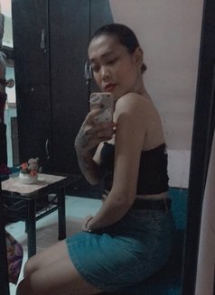 Top and Bottom Queen just arrived - Transsexual escort in Ho Chi Minh City Photo 4 of 4