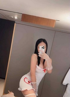 Top and Bottom - Transsexual escort in Okinawa Island Photo 3 of 6