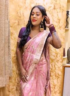 Top and Sexy Shemale - Transsexual escort in Kolkata Photo 2 of 10