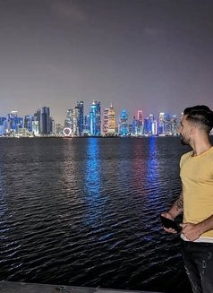 Top B - Male escort in Beirut Photo 3 of 3