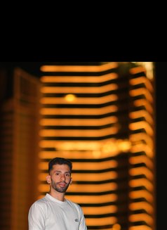 Bob - Male escort in Beirut Photo 6 of 11