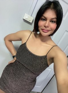 Top Big Cock Ladyboy - Dominadora transexual in Bangkok Photo 20 of 21