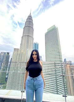 Top big hard dick in Kuala Lumpur - Acompañantes transexual in Kuala Lumpur Photo 29 of 30
