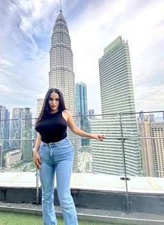 Top big hard dick in Kuala Lumpur - Acompañantes transexual in Kuala Lumpur Photo 30 of 30