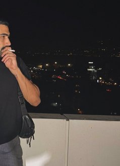 Top _ bisexual - Acompañantes masculino in Beirut Photo 14 of 15