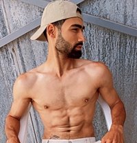 Top _ bisexual - Male escort in Beirut