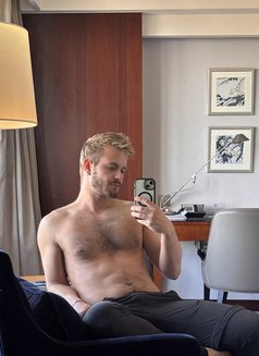 Top/bottom and Massage - Male escort in İstanbul Photo 2 of 6