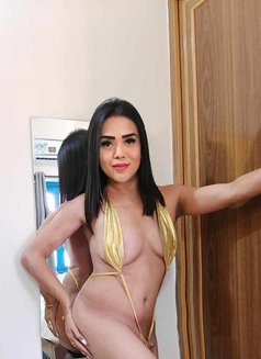 TOP/BOTTOM GODDESS WANG - Transsexual escort in Doha Photo 22 of 24