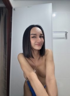 Top & Bottom with small size :sex:party: - Transsexual escort in Bangkok Photo 7 of 14