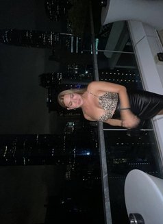 TOP BRIANNA,FOR LIMITED DAYS ONLY - Acompañantes transexual in Hong Kong Photo 30 of 30