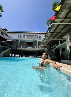 Top Brianna Lets Cum! - Transsexual escort in Bangkok Photo 10 of 14