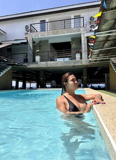 Top Brianna Lets Cum! - Transsexual escort in Bangkok Photo 13 of 14