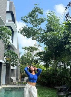 Top Celebrity Model Top Russian Escorts - escort in Pune Photo 1 of 7