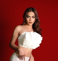 Top Celina69 - Transsexual escort in Makati City