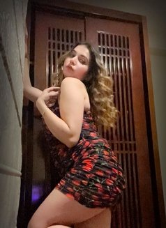 Top Class Indian Models Available - escort in Pune Photo 3 of 9