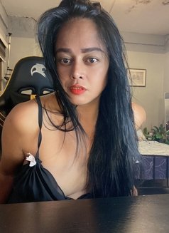 top domcamshow anne - Transsexual escort in Makati City Photo 12 of 13