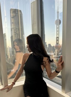 Top Dominant Kamila With Huge Cock - Acompañantes transexual in Hong Kong Photo 29 of 29